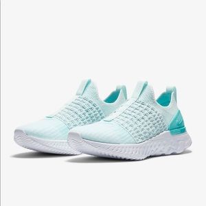 NIKE REACT PHANTOM RUN FLYKNIT 2  SIZES 8.5W-10W